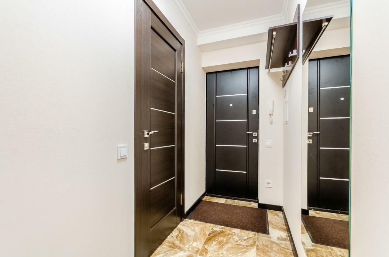 Artal Apartment On Obolonsky Avenue 16A كييف المظهر الخارجي الصورة